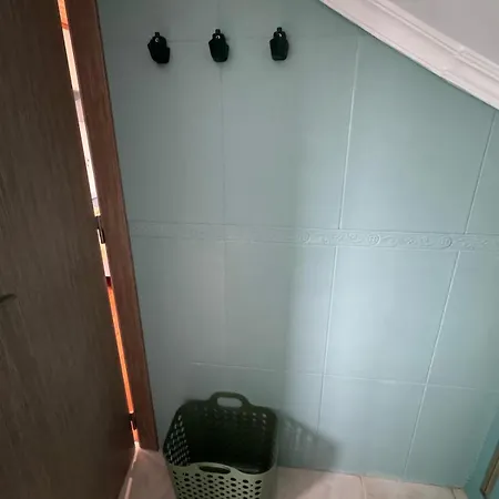 Parada En El Camino 2 *