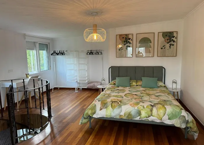 Parada En El Camino 2 Finisterre